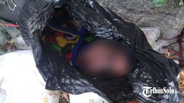 ILUSTRASI. Bayi dalam plastik hitam yang ditemukan di Karanganom, Kabupaten Klaten. Di Boyolali ada temuan bayi di ladang. 