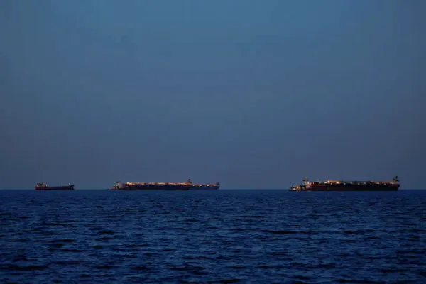 Thêm Philippines được qua eo Hormuz, Iran mời các nước có nhu cầu tham gia thỏa thuận - Ảnh 1.