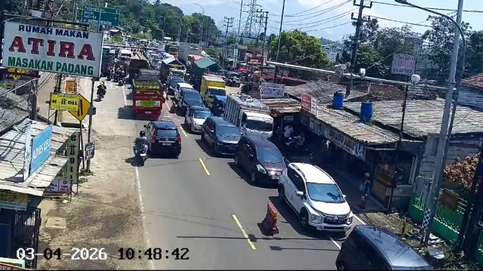 tol bocimi macet banget