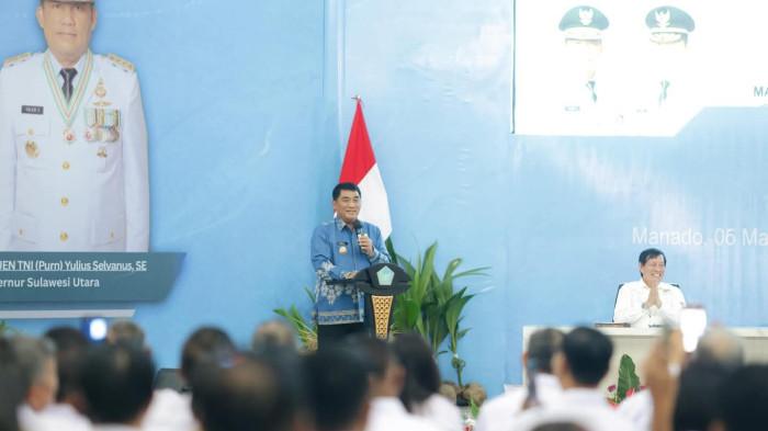 RAPAT - Gubernur Sulawesi Utara (Sulut), Yulius Selvanus Komaling (YSK) 0004