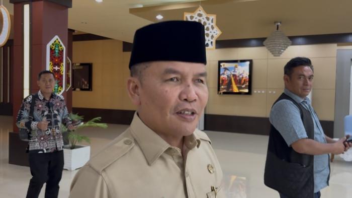 WAWANCARA - Gubernur Kalimantan Tengah, Agustiar Sabran. Pemerintah Provinsi Kalimantan Tengah resmi mulai menerapkan pola kerja kombinasi empat hari bekerja dari kantor atau WFO