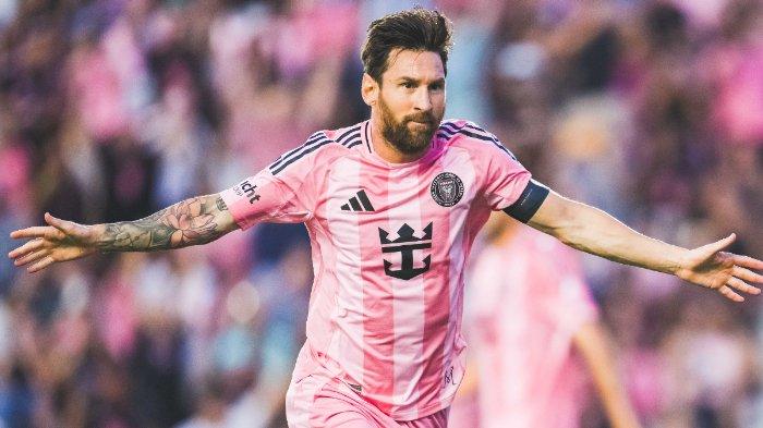 SELEBRASI MESSI - Pemain Inter Miami, Lionel Messi, merayakan gol ke gawang Nashville SC dalam pertandingan Major League Soccer (MLS) 2025 di Stadion Chase, Minggu (13/7/2025). (X Miami - 13/7/2025)