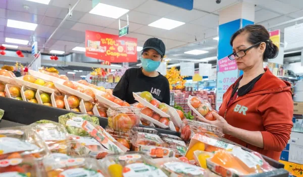 Công bố top hàng hóa, dịch vụ người tiêu dùng tin cậy năm 2025 - Ảnh 2.