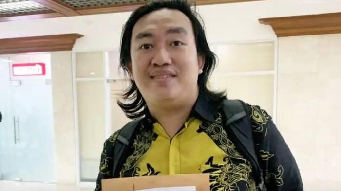 PEMBUNUHAN BERENCANA - Foto Aktivis KontraS, Andrie Yunus yang diambil dari daabase Kompas.com. Kasus penyiraman air keras yang menimpa Andrie jadi sorotan para aktivis HAM. Diduga ada unsur pembunuhan berencana.