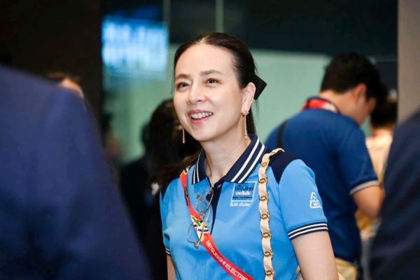 Madam Pang muốn giành vé đi World Cup sau trận thắng Việt Nam - Ảnh 1. Madam Pang - Ảnh 1.