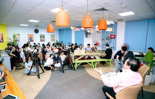 'Tôi ân hận vì chưa đưa con đi… nhặt rác' - Ảnh 1. sinh thái - Ảnh 1.