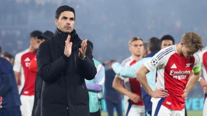 REAKSI ARTETA - Reaksi pelatih Arsenal, Mikel Arteta (kiri) setelah Arsenal gagal lolos ke final Liga Champions usai ditaklukkan PSG pada leg kedua semifinal di Parc des Princes, pada Kamis (8/5/2025) dini hari WIB. Arsenal takluk dengan skor 1-2. (Laman resmi UEFA).