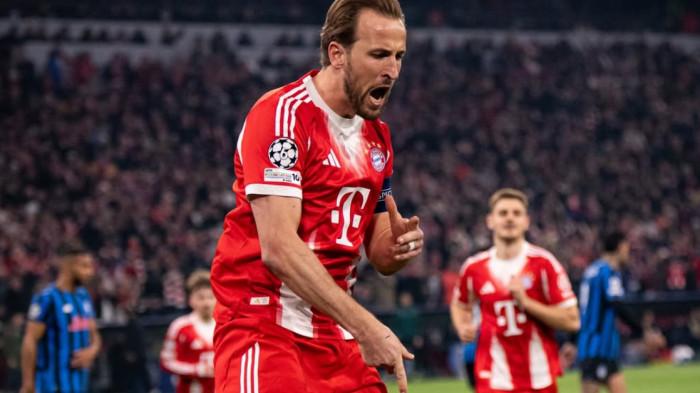 SELEBRASI - Selebrasi pemain Bayern Munchen Harry Kane saat cetak gol ke gawang Atalanta pada leg kedua babak 16 besar Liga Champions 2025/2026 di Allianz Arena, Kamis (19/3/2026) dini hari WIB.