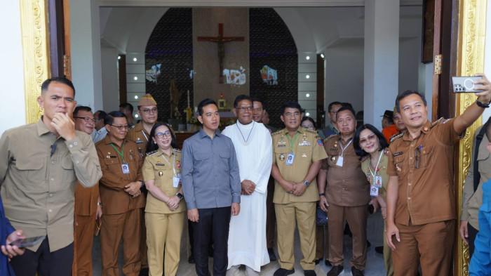 Gubernur Sulut YSK mendampingi Wapres Gibran