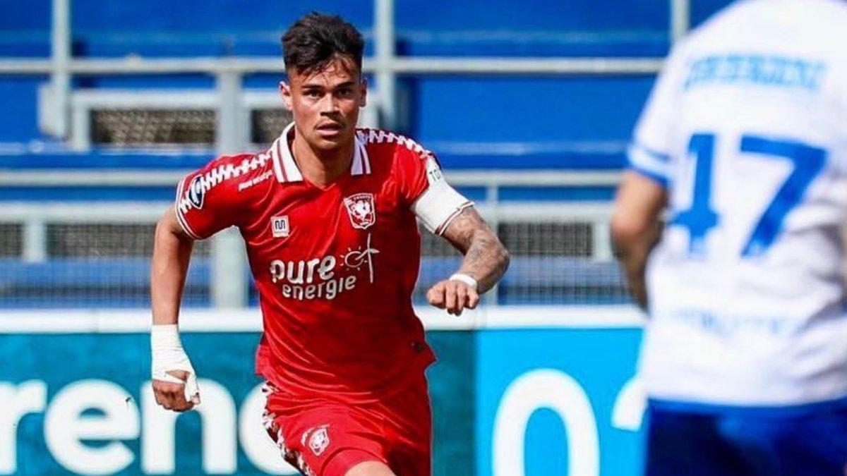 Keuntungan Timnas Indonesia naturalisasi bek FC Twente, Mees Hilgers.