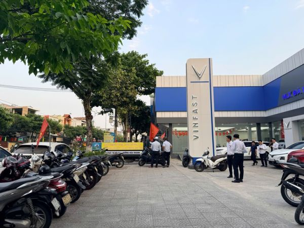 Vỉa hè - Ảnh 4.