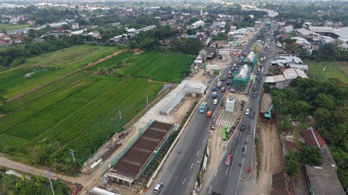 TOL JOGJA SOLO: Pembangunan Tol Jogja-Solo Seksi 2 Paket 2.2 di Ring Road Utara.