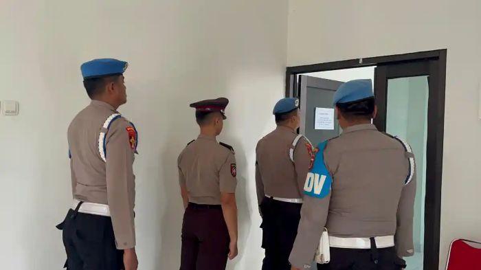 SIDANG ETIK-Tiga oknum polisi di Jambi menjalani sidang kode etik terkait dugaan keterlibatan dalam kasus pemerkosaan, sementara dua anggota lainnya telah dipecat.