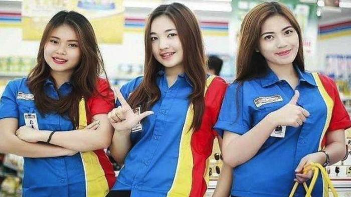 KARYAWAN INDOMARET -- Indomaret Group membuka lowongan kerja tahun 2026 untuk lulusan D4 hingga S1 dari berbagai jurusan.