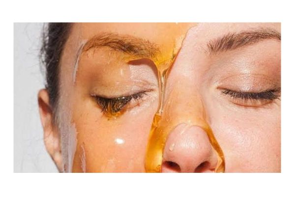 Honey in ancient beauty tips for natural skincare and glass skin
