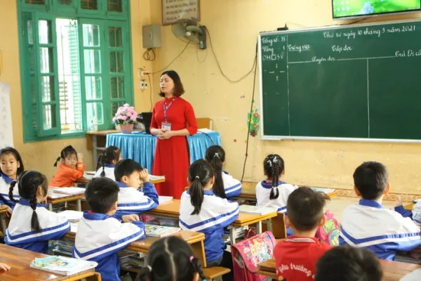 Bộ Giáo dục và Đào tạo phân định rõ dạy thêm học thêm và hoạt động bổ trợ - Ảnh 1.