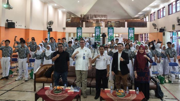 20260408_Talkshow Komix Herbal di SMAN 5 Semarang_3