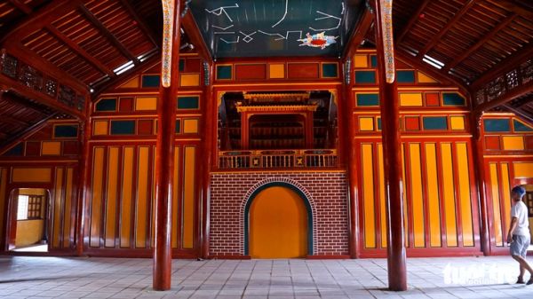 Nhà hát cung đình - Ảnh 1.