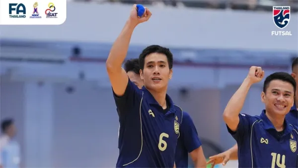 Thua Thái Lan 2-4, tuyển futsal Việt Nam sẽ gặp Indonesia ở bán kết - Ảnh 1.
