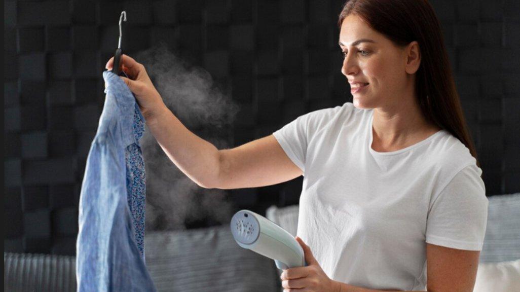 Ilustrasi setrika uap