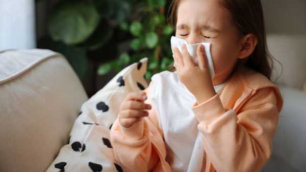 Child Health Care Tips: Sometimes rain, sometimes heat… this is how to protect your child from cough and cold in the changing weather.