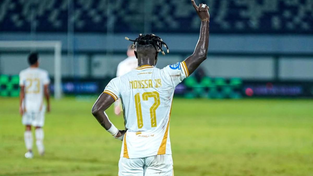 PROFIL - Foto Moussa Sidibe berseragam Bhayangkara FC. Moussa Sidibe, rekrutan asing tergacor pada putaran kedua Super League 2025/2026.