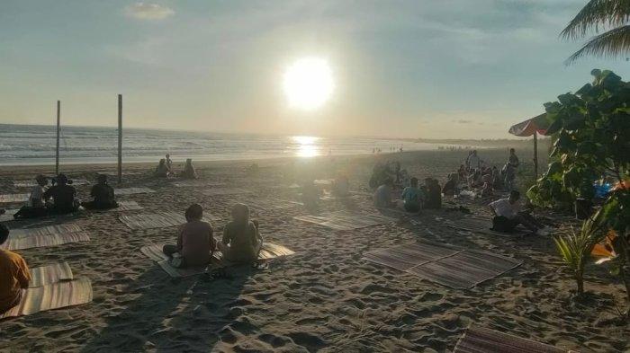 Pojok Sunset di Pantai Pangandaran, Tempat Hits untuk Menikmati Pemandangan Matahari Terbenam