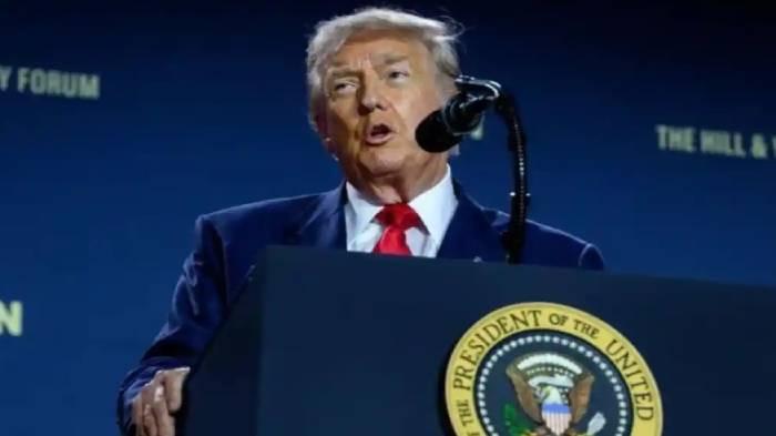 GAGAL - Foto ilustrasi Presiden Amerika Serikat Donald Trump sedang berpidato. Trump saat ini sedang dilema karena Israel menyerang Lebanon.