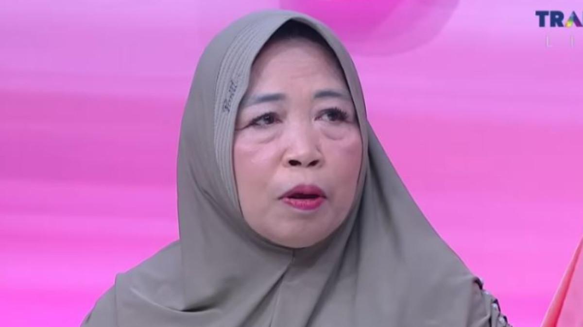 KONDISI PAK TARNO - Lisa Karlina istri Pak Tarno beber keinginan sang suami untuk menikah lagi. Ia pun ikhlas agar Pak Tarno senang.
