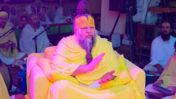 Premanand Maharaj (4)