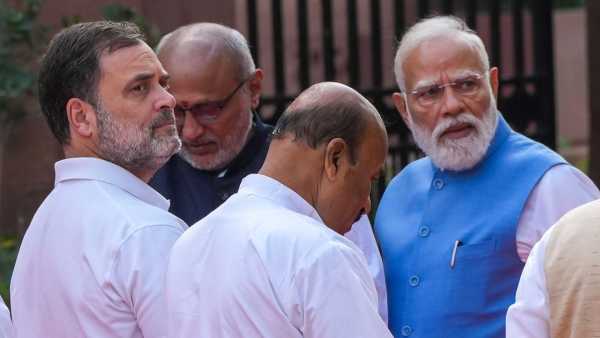 … When PM Modi and Rahul Gandhi met, they both talked for a long time, VIDEO