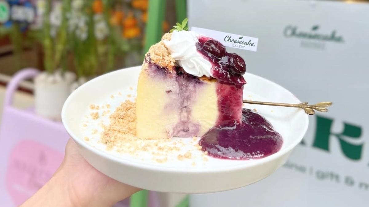 Cheesecake Expert Blok M, satu cheesecake enak di Jakarta Selatan yang bisa kamu masukkan ke wishlist.