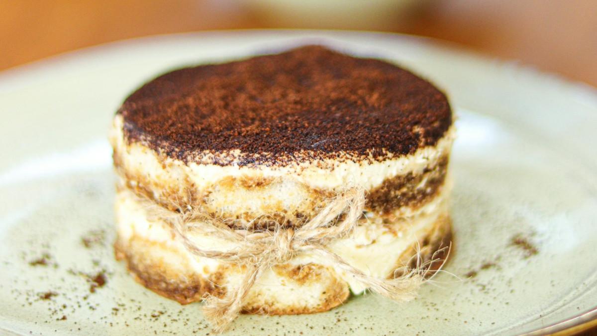 Menu tiramisu cake enak di Bandung