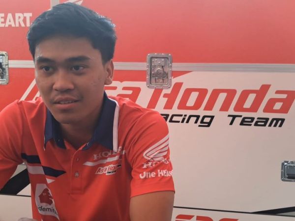Pembalap Astra Honda Racing Team (AHRT), Herjun Atna Firdaus, berlaga di kelas SS600 pada gelaran Asia Road Racing Championship 2026.