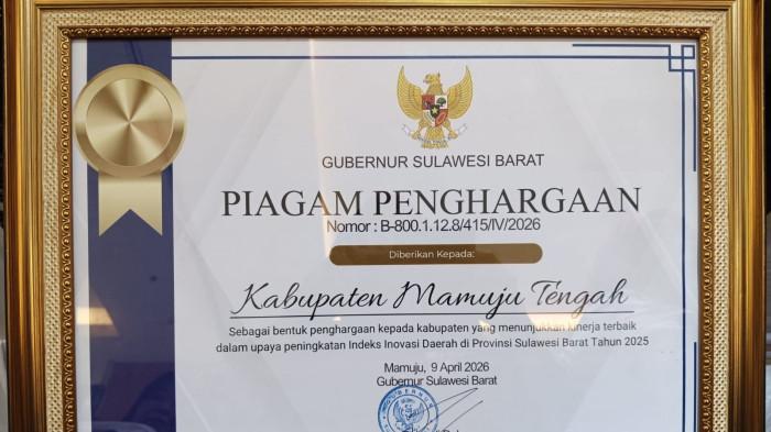 PENGHARGAAN MATENG - penghargaan di Aula Andi Depu, Kantor Gubernur Sulawesi Barat, Kabupaten Mamuju, Jumat (10/4/2026). (Arsal Aras for Tribun)