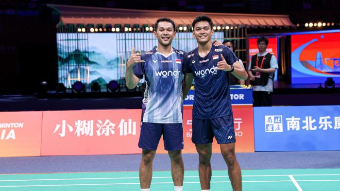 LOLOS SEMIFINAL - Pebulutangkis ganda putra Indonesia, Fajar Alfian/Muhammad Shohibul Fikri, sukses melangkah ke semifinal Badminton Asia Championships (BAC) 2026 usai mengalahkan pasangan Chinese Taipei, Fang-Chih Lee/Fang-Jen Lee secara straight game, 21-15, 21-18, Ningbo Olympic Sports Center, China, Jumat (10/4/2026). Dok: PBSI 