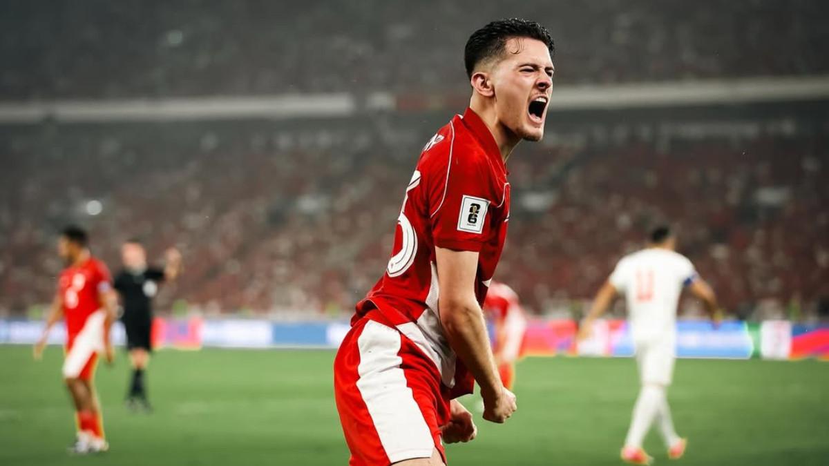 PROFIL - Foto Justin Hubner berseragam Timnas Indonesia. Justin Hubner, bek Timnas Indonesia yang cetak gol penting kemenangan untuk Fortuna Sittard atas Eks Klub Calvin Verdonk.