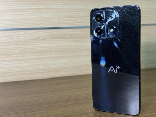 AI  Nova 5G review