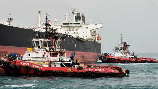 Kharg Island Port (1)