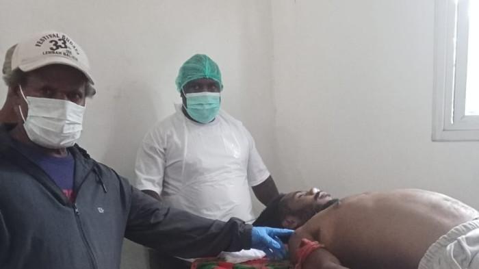 KORBAN PENEMBAKAN - Korban  warga sipil  yang meingal dunia saat di kunjungi di Rumah Sakit usai kejadian penembakan di Kampung Marini, Distrik Bokondini, Kabupaten Tolikara, Provinsi Papua Pegunungan, pada Selasa (14/4/2026).