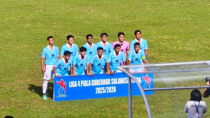 SEMANGAT - Persma Manado menurunkan komposisi pemain terbaiknya saat menghadapi Persminsel Minahasa Selatan pada lanjutan pertandingan di Stadion Klabat Manado, Senin (6/4/2026). Laga ini diprediksi berlangsung sengit mengingat kedua tim sama-sama mengincar hasil maksimal demi menjaga peluang di fase berikutnya.