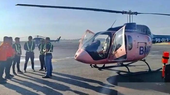 HILANG - Tim SAR Pontianak sedang persiapan mencari keberadaan helikopter PK-CFX yang dilaporkan hilang kontak di kawasan pedalaman Kabupaten Sekadau, Kalimantan Barat pada Kamis (16/4/2026).