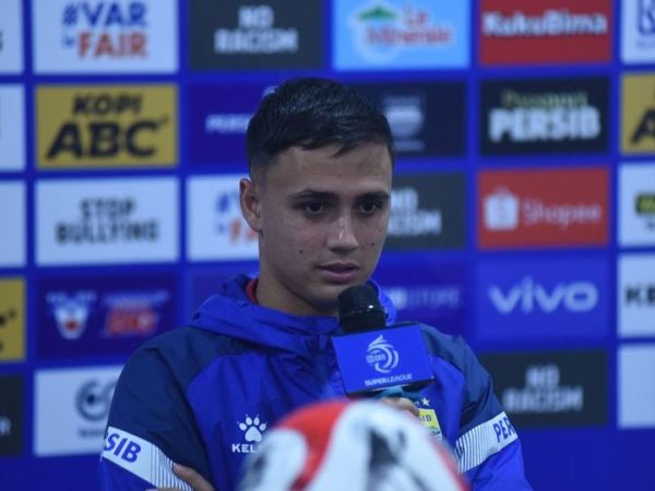 Eliano Reijnders akui Persib masih memiliki kekurangan saat kalahkan Persita, Minggu (22/2/2026).