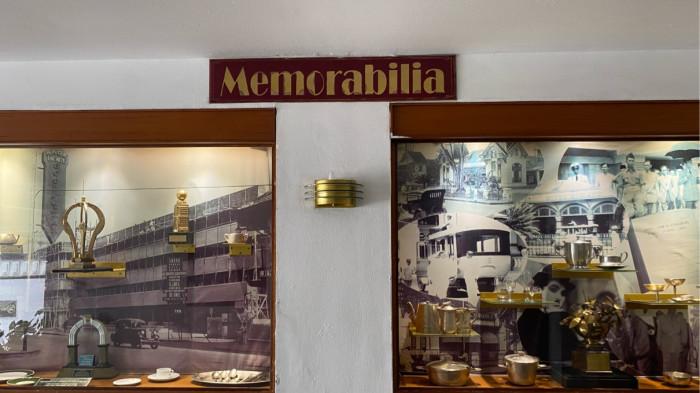 MEMORABILIA - Sudut Memorabilia di momen KAA.Peringatan 71 tahun Konferensi Asia Afrika (KAA) pada 18 April memiliki nilai sejarah bagi Kota Bandung. Berbagai bangunan dengan gaya heritage ini memiliki kisah yang hingga kini jejaknya pun masih bisa dilihat oleh wisatawan. 