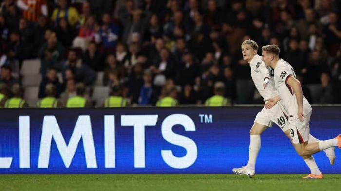 Penyerang Chelsea, Alejandro Garnacho mencetak gol kedua The Blues saat melawan Qarabag pada ajang Liga Champions di Tofiq Bahramov Stadium, Kamis (6/11/2025).