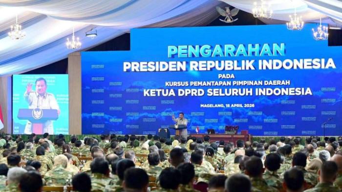 Ketua DPRD Provinsi Kalimantan Selatan, Supian HK, mengikuti kegiatan Retret 22