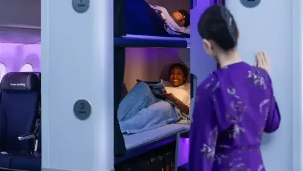 Fasilitas bunk bed di kelas ekonomi maskapai Air New Zealand