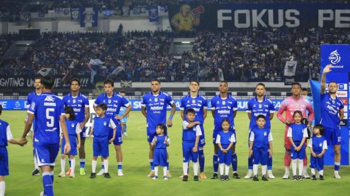 Laga Persib di Stadion GBLA.