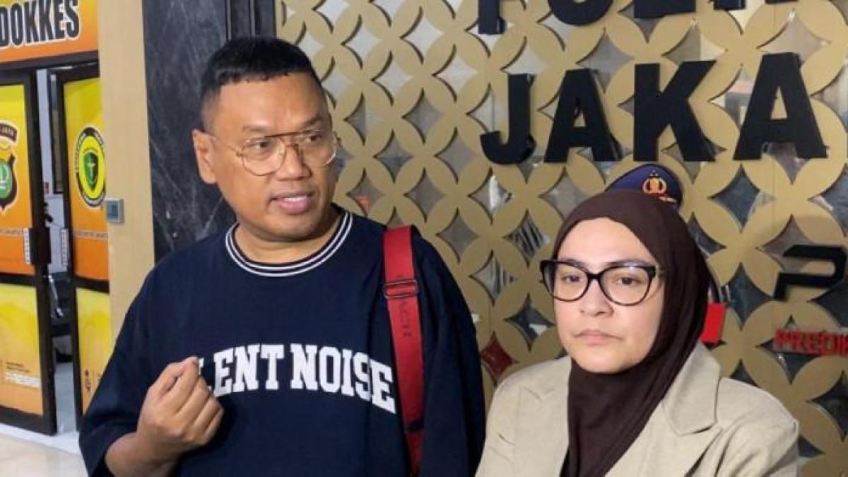 KABAR UYA KUYA - Uya Kuya lapor polisi setelah difitnah mempunyai 750 dapur MBG. Ia menduga ada yang ingin menyerang program MBG menggunakan namanya agar beritanya besar.
