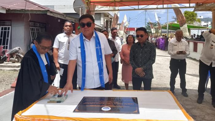 Momentum bersejarah ini turut dihadiri Wakil Bupati Kepulauan Sangihe, Tendris Bulahari